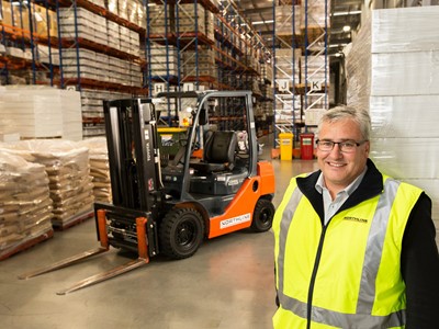 NEWCOLD LOGISTICS: A COOL CHANGE WITH TOYOTA FORKLIFTS | TMHA